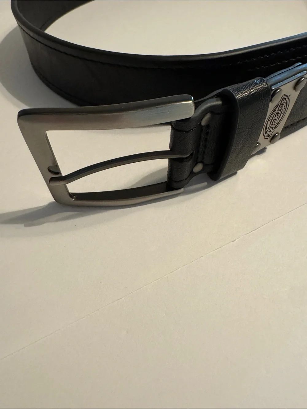 Dickies Black Leather Men's Belt with Metal Logo Plate